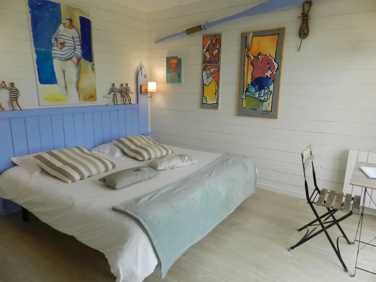 Bed and Breakfast Le Champ De La Mer à Larmor-Baden 0*,